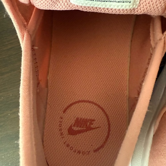 Nike Blush Pink Casual Sneakers worn once - Picture 4 of 8